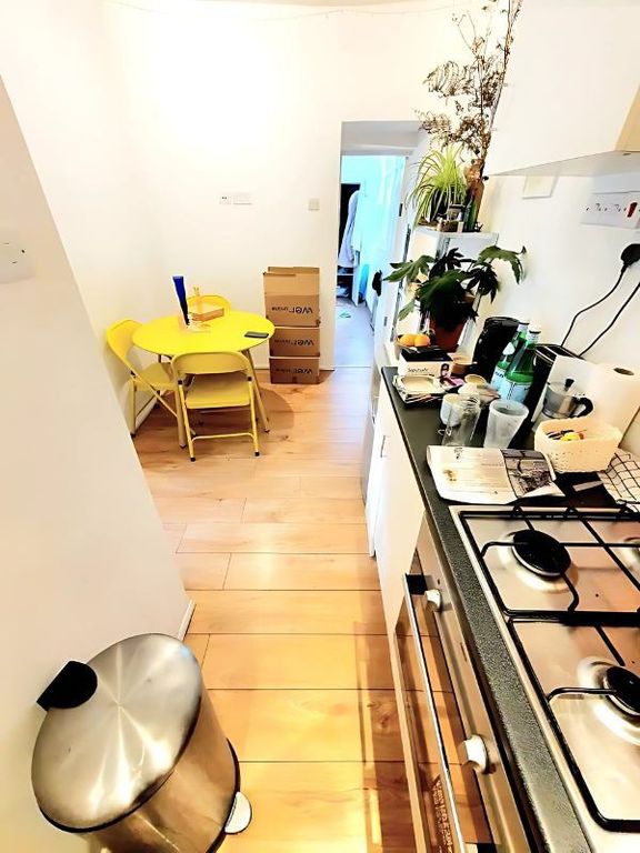 Property photo 2 of 7