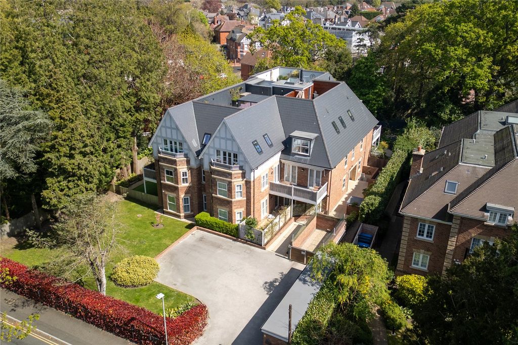 Property photo 1 of 22 Picture No. 03