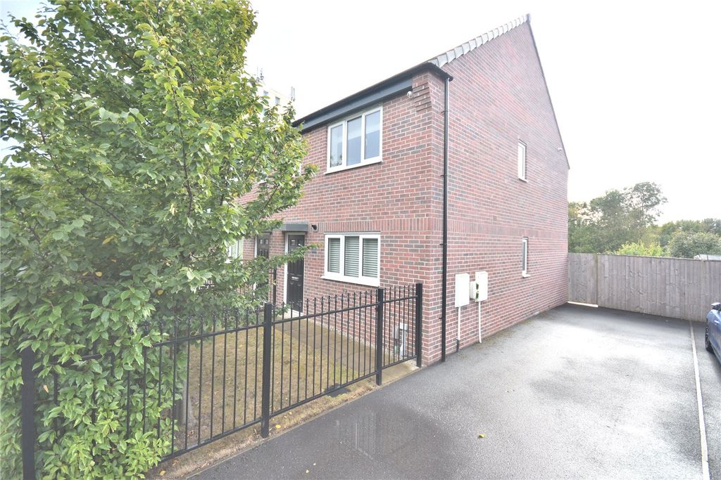 Property photo 1 of 14 Picture No. 04