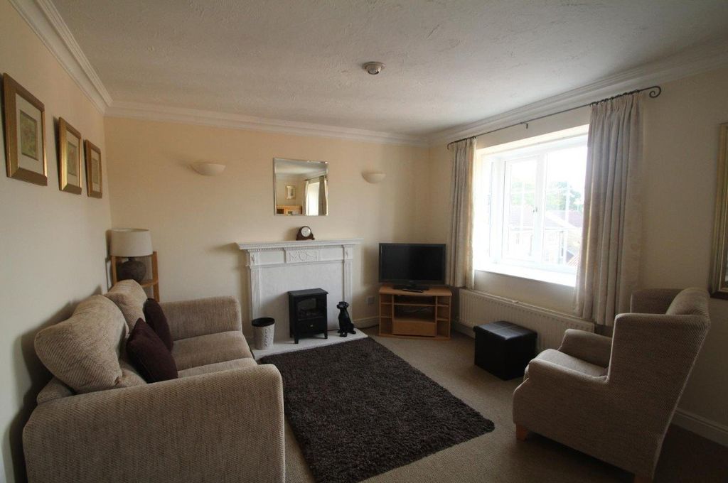 Property photo 2 of 5 Picture No. 05