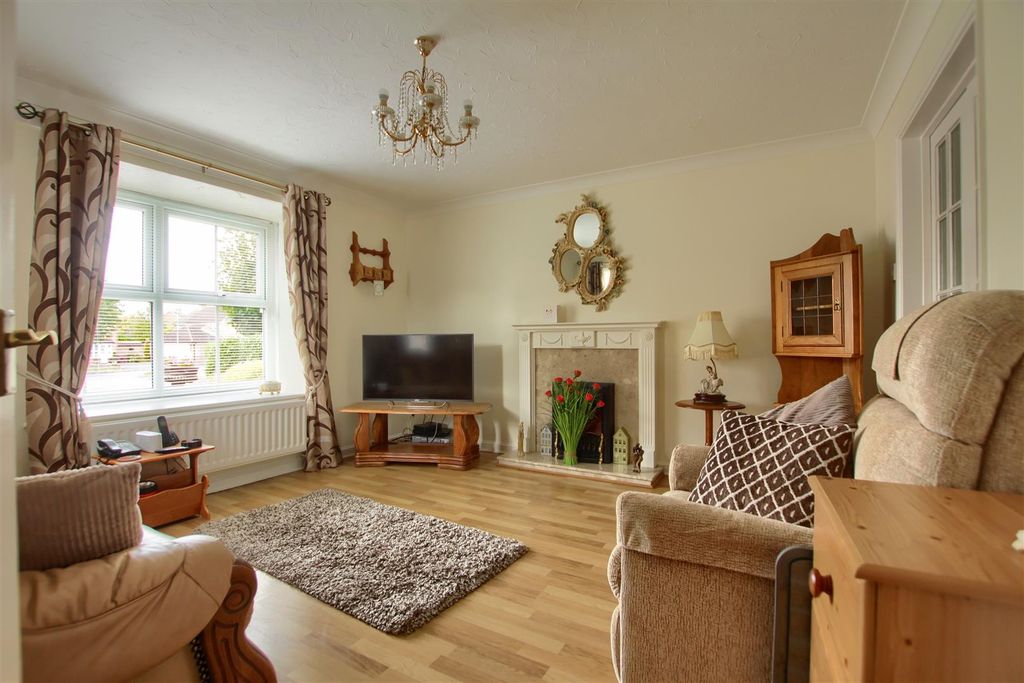 Property photo 2 of 11 Ts4.Jpg