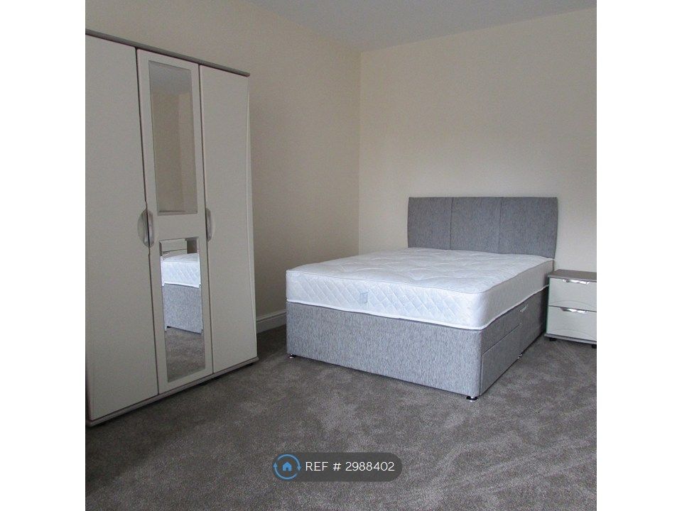 Property photo 3 of 3