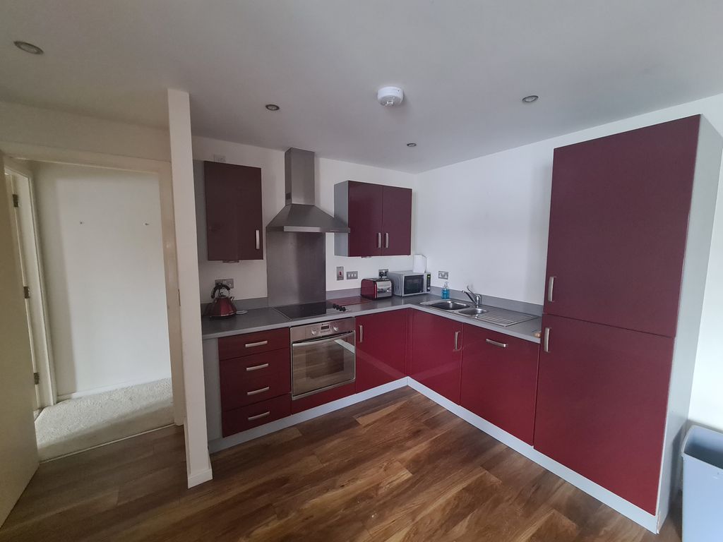 Property photo 3 of 11