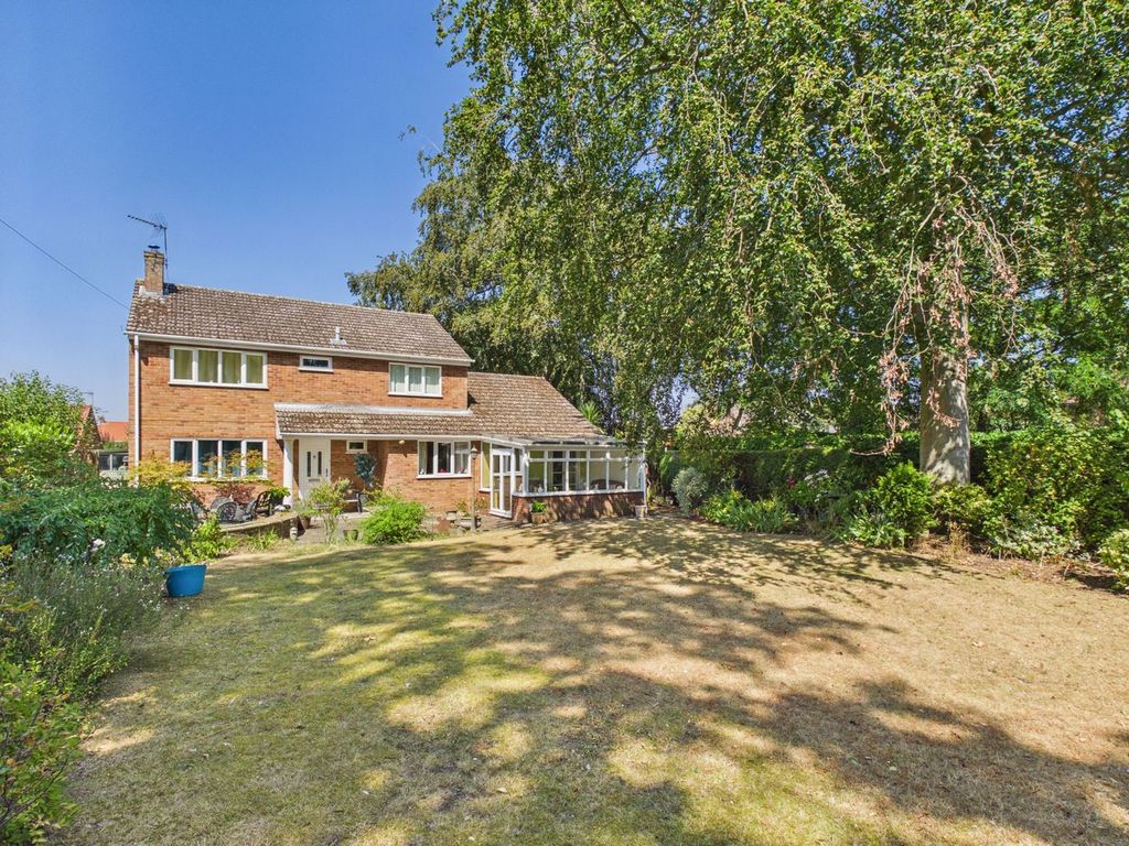 Property photo 1 of 29