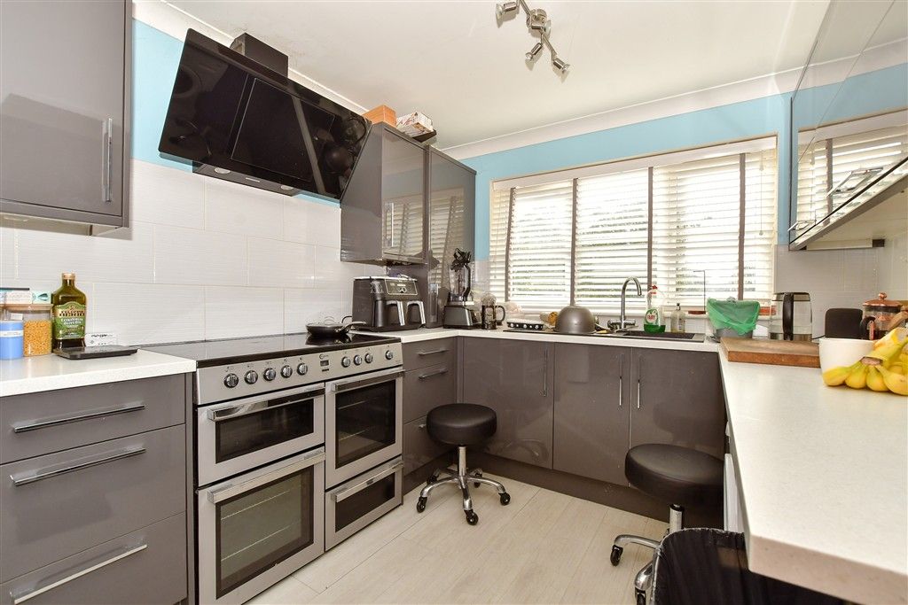 Property photo 3 of 7 Kitchen/ Diner