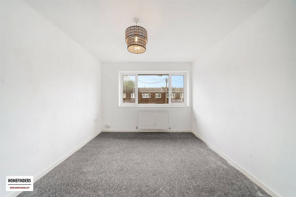 Property photo 3 of 14 Picture No. 08