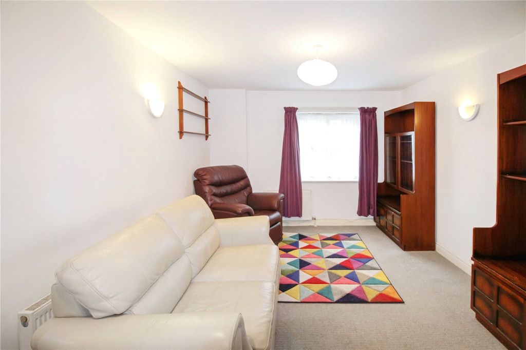 Property photo 1 of 9 Picture No. 03