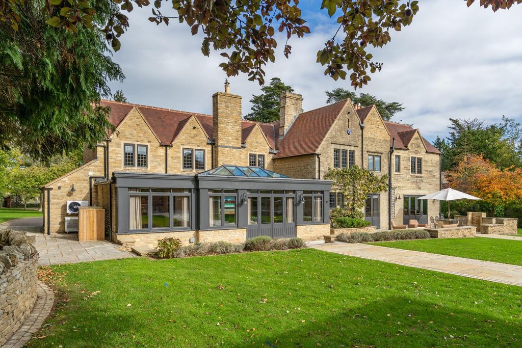 Property photo 1 of 29 Image