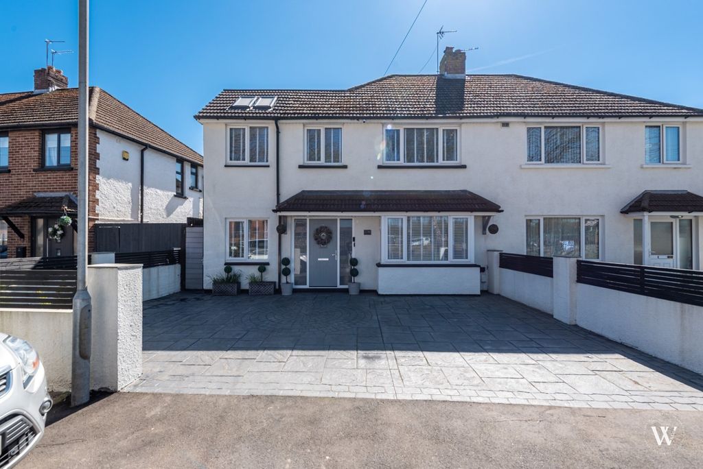 Property photo 1 of 11 4201260