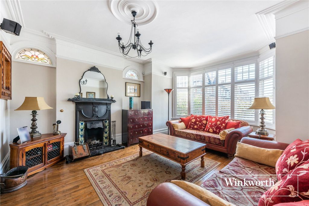Property photo 3 of 14 Picture No. 05