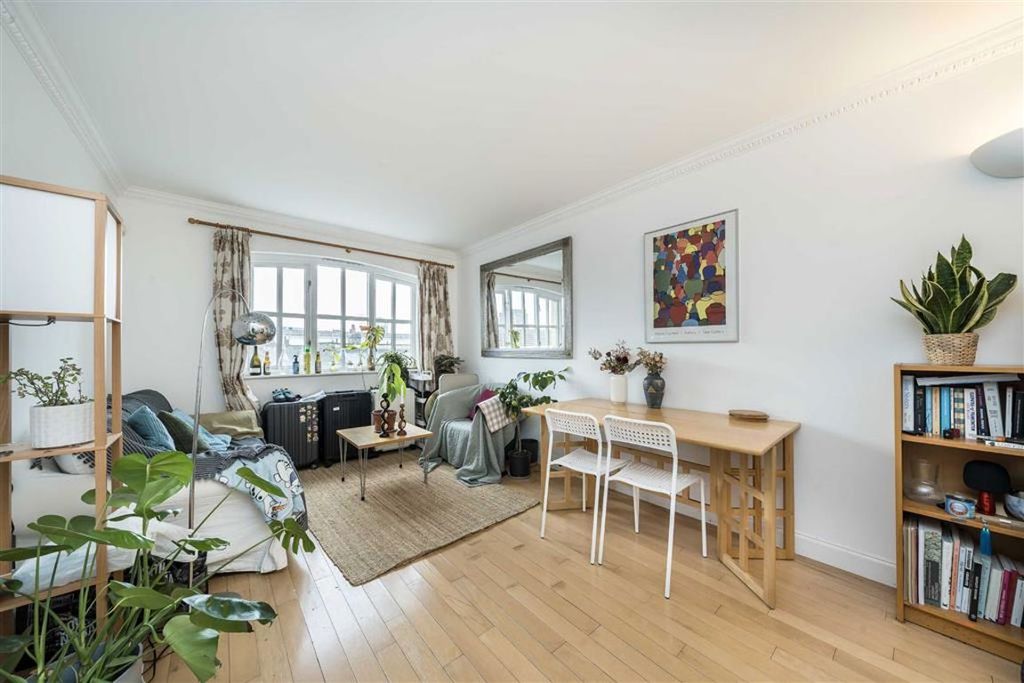 Property photo 2 of 4