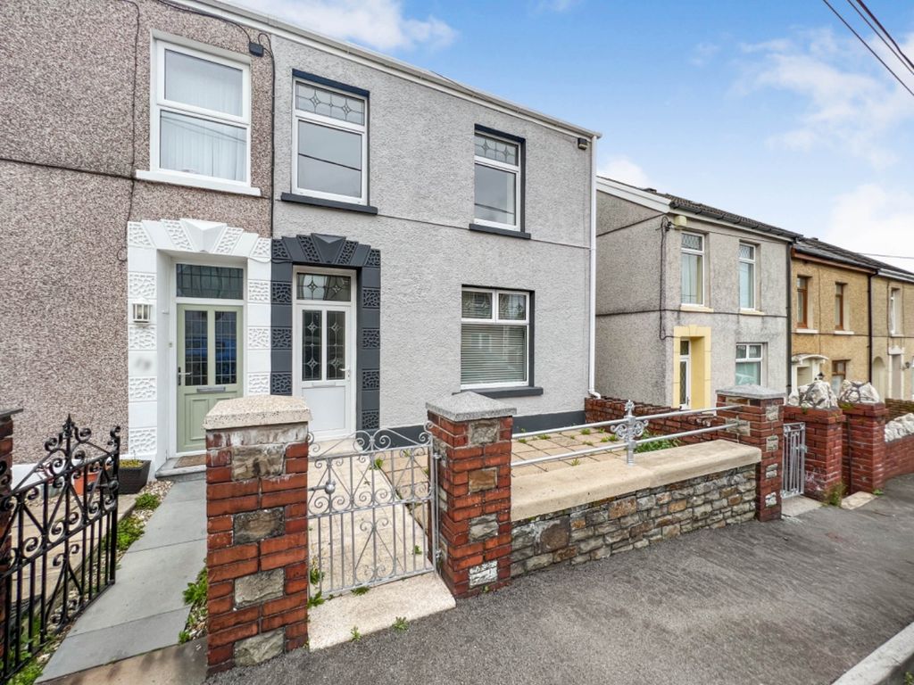 Property photo 1 of 23 2526182