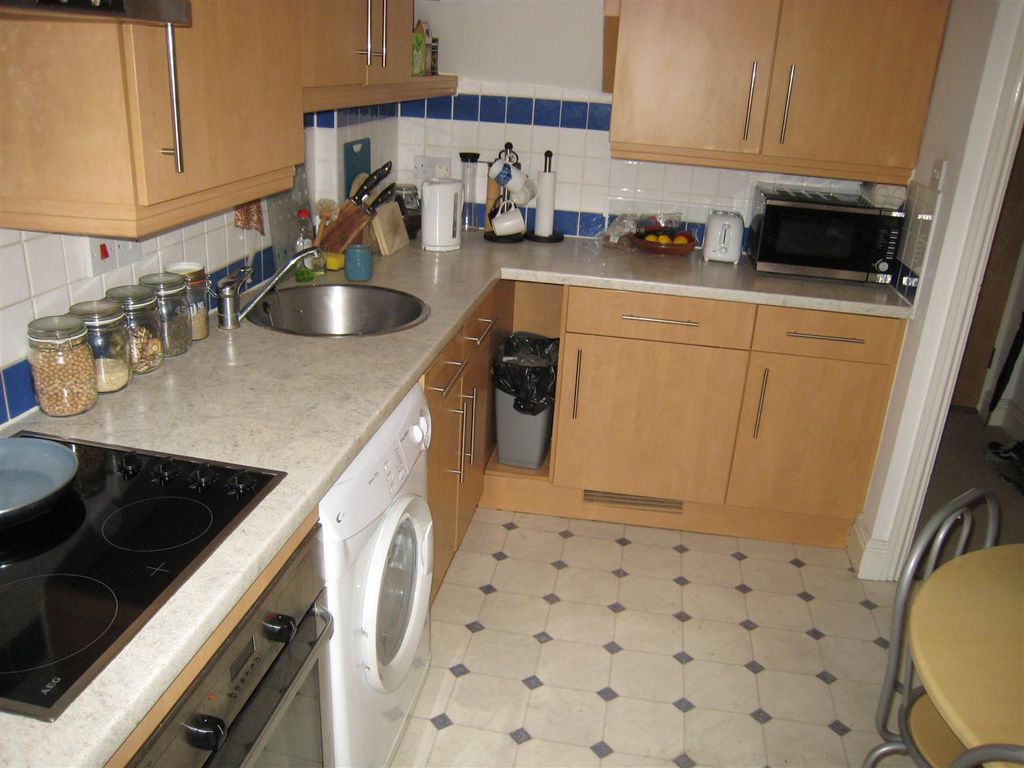 Property photo 2 of 4