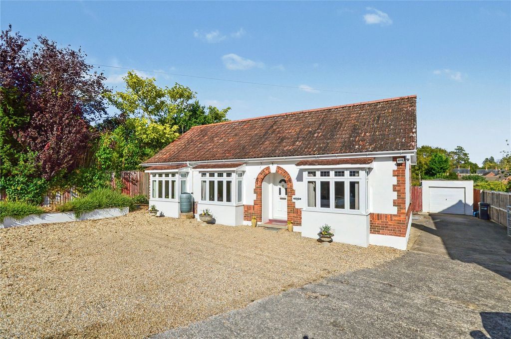 Property photo 1 of 26 Picture No. 02