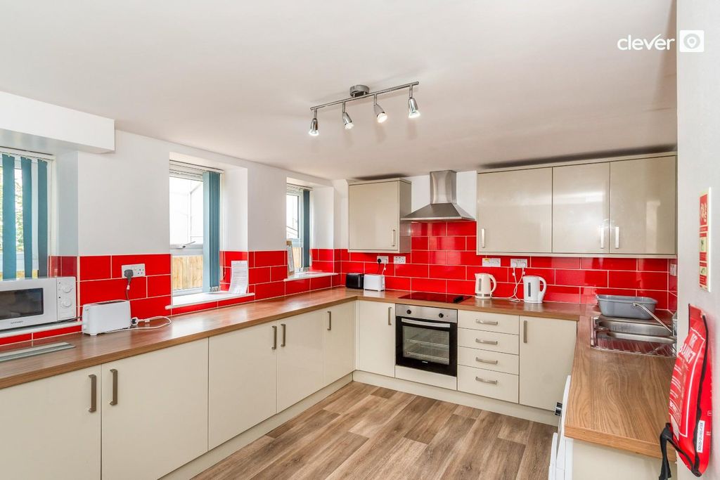 Property photo 2 of 20 20251009-_Dsc5876.Jpg