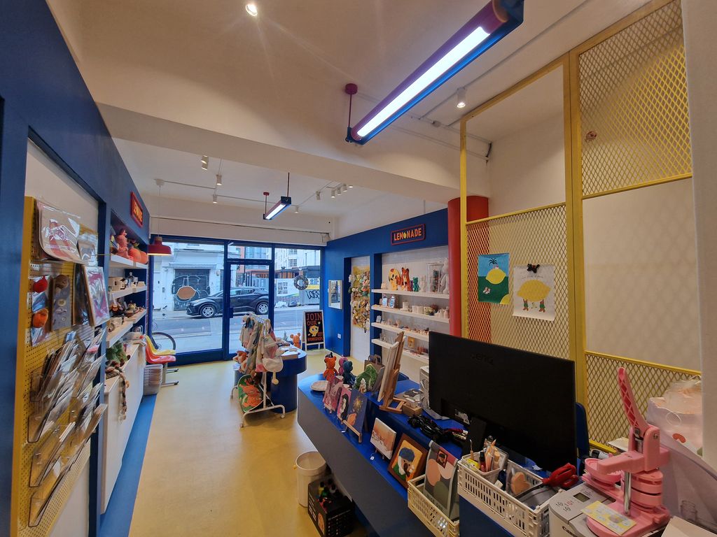 Property photo 3 of 11