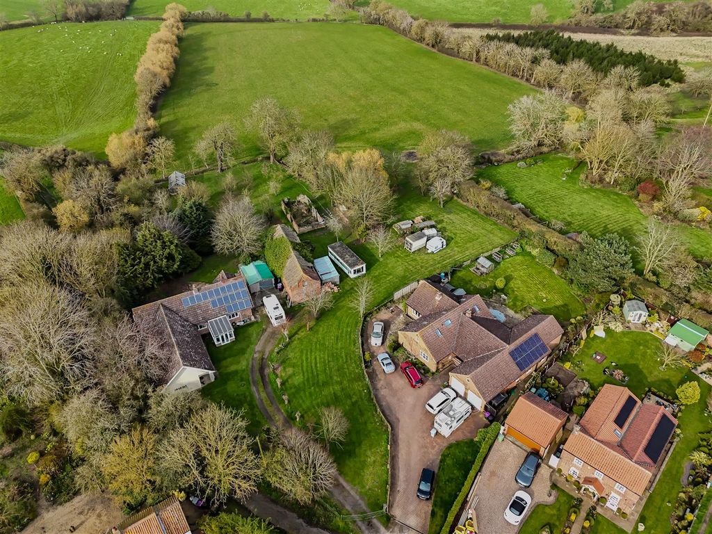 Property photo 3 of 24 Dji_Fly_20260320_151326_0449_1774024964751_Photo.J