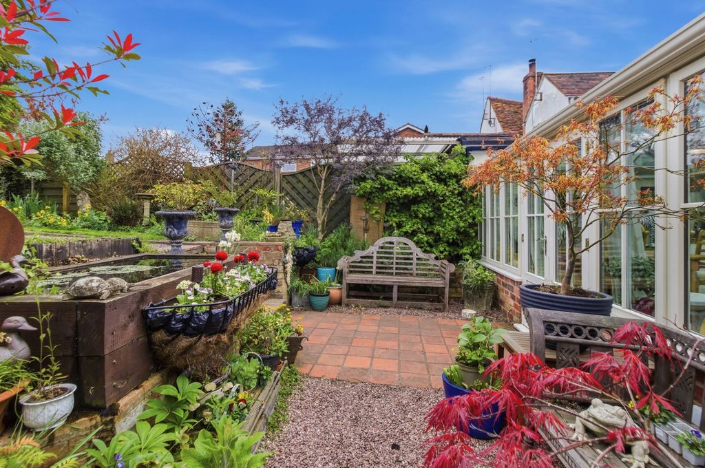 Additional image 27 of 4 bed end terrace house for sale105 High Street, Pershore, Worcestershire. WR10