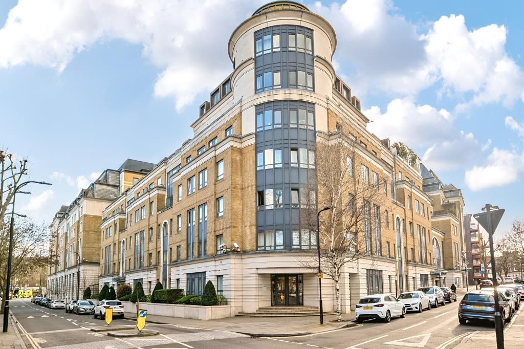 Property photo 1 of 13 External Front