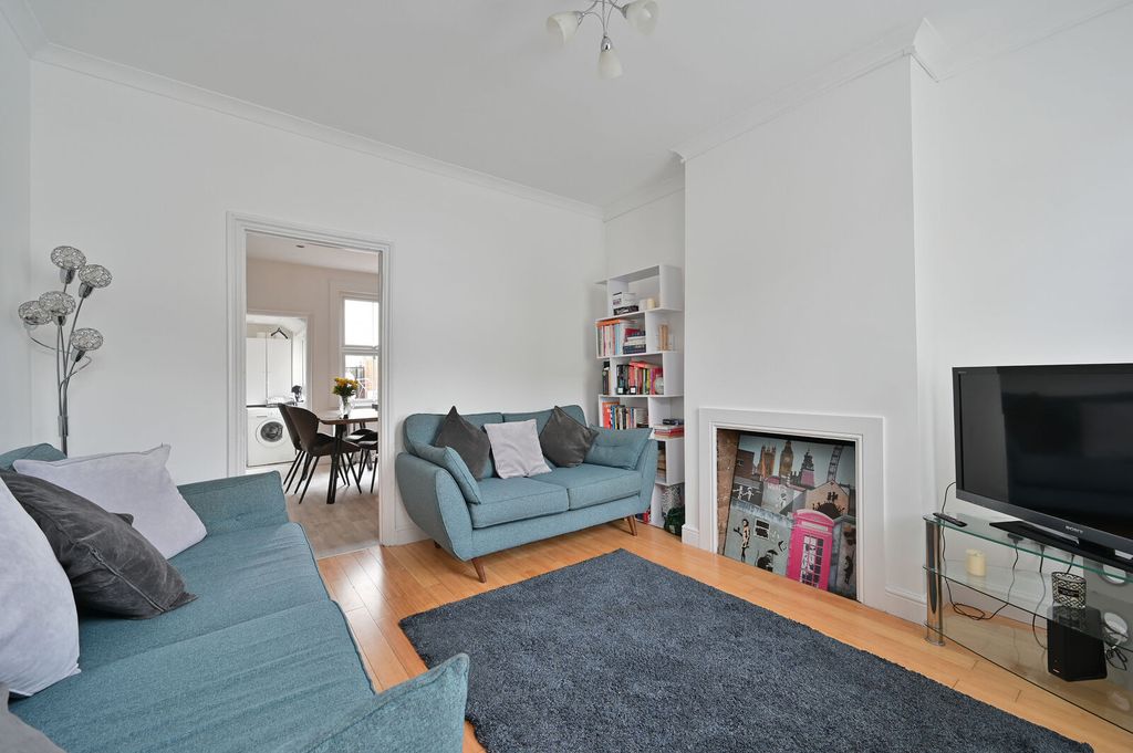 Property photo 2 of 16