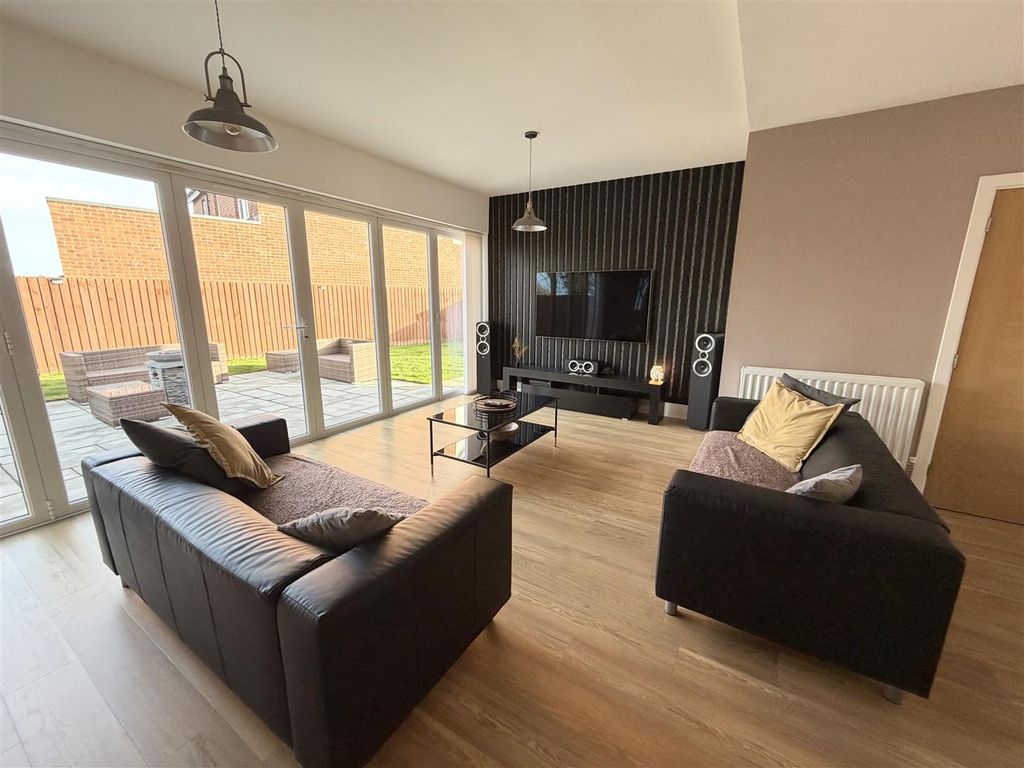 Property photo 3 of 26 Living Area