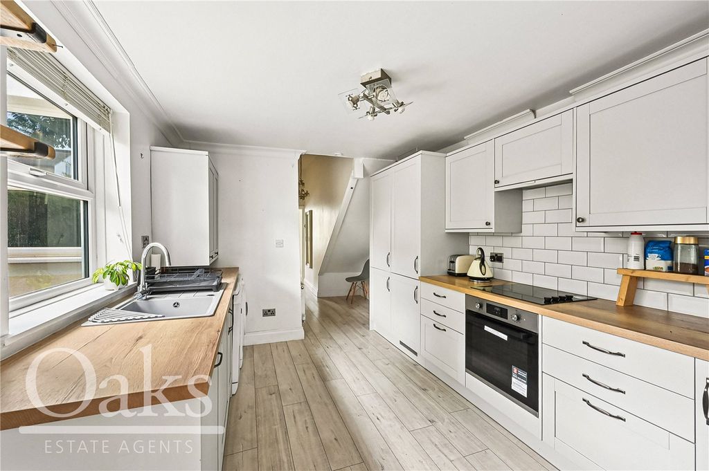 Property photo 3 of 10 Picture No. 05