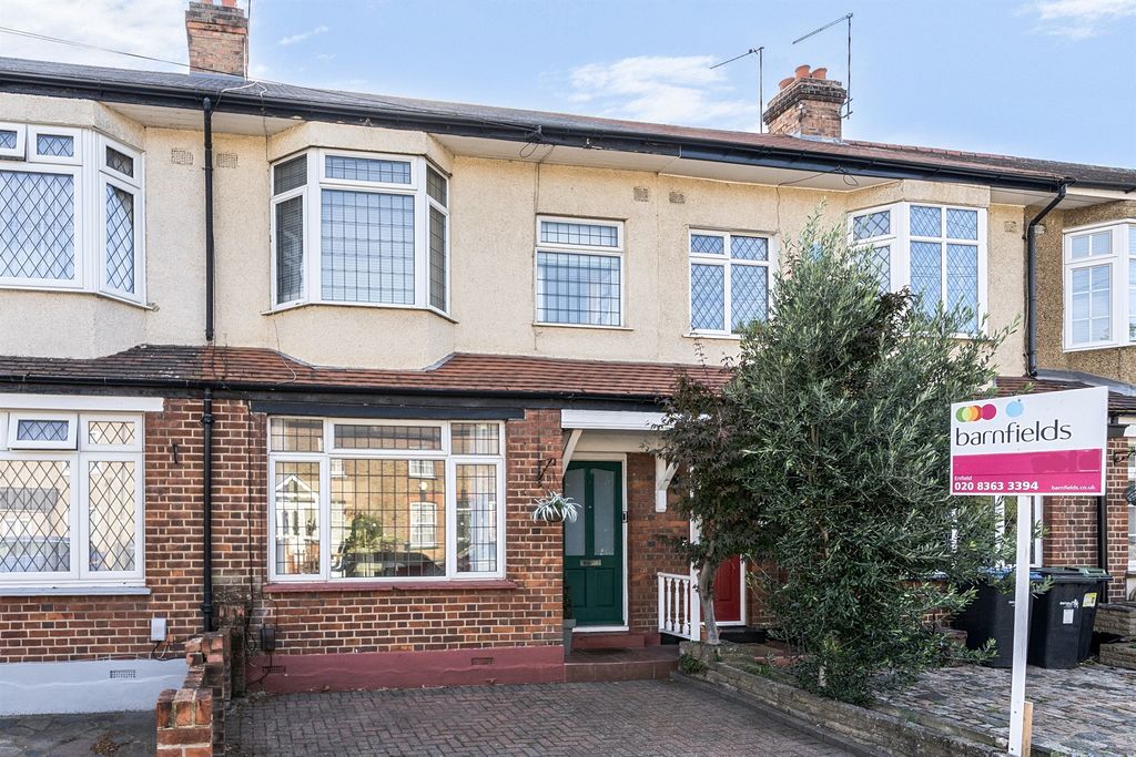 Property photo 1 of 15