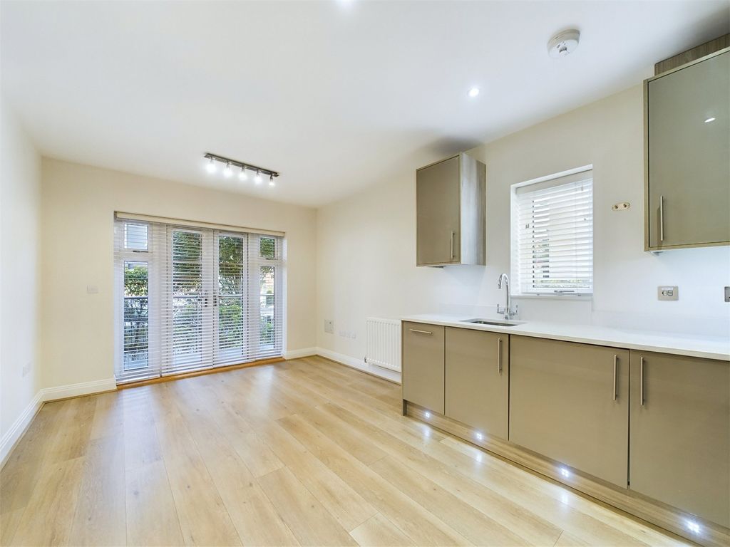 Property photo 1 of 9 Picture No. 22