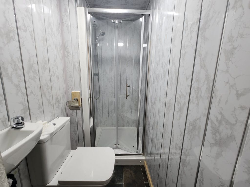 Property photo 3 of 4 Gallery