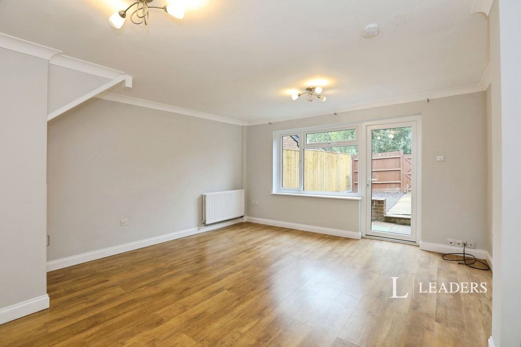 Property photo 2 of 22 Pbox-Img.Jpg