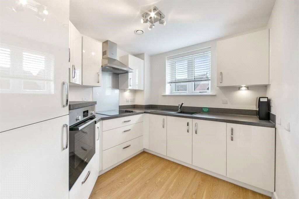 Property photo 2 of 10 Picture No. 04