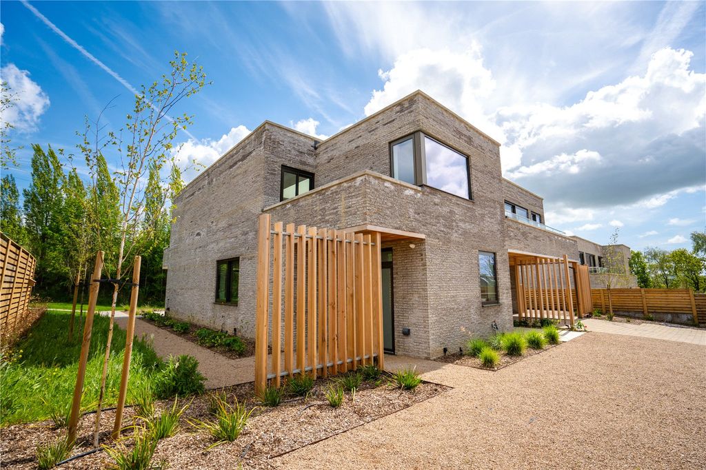 Property photo 1 of 17 Picture No. 16