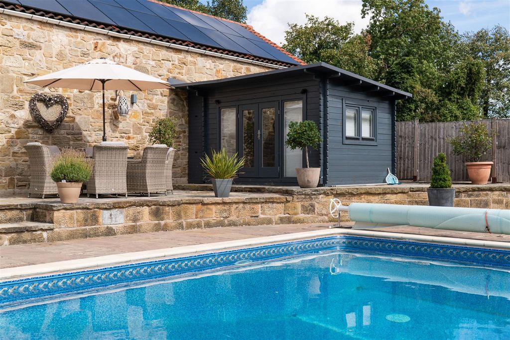 Additional image 79 of 7 bed detached house for salePark Hall, Parkhall Lane, Spinkhill, Sheffield S21