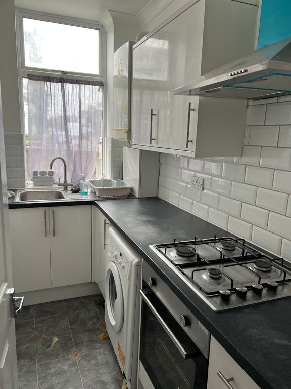 Property photo 3 of 5