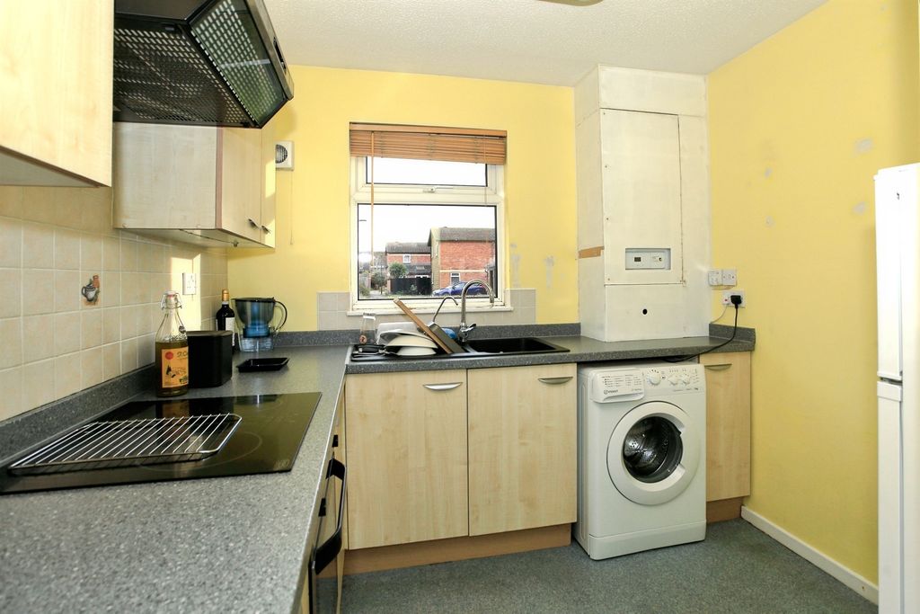 Property photo 2 of 15