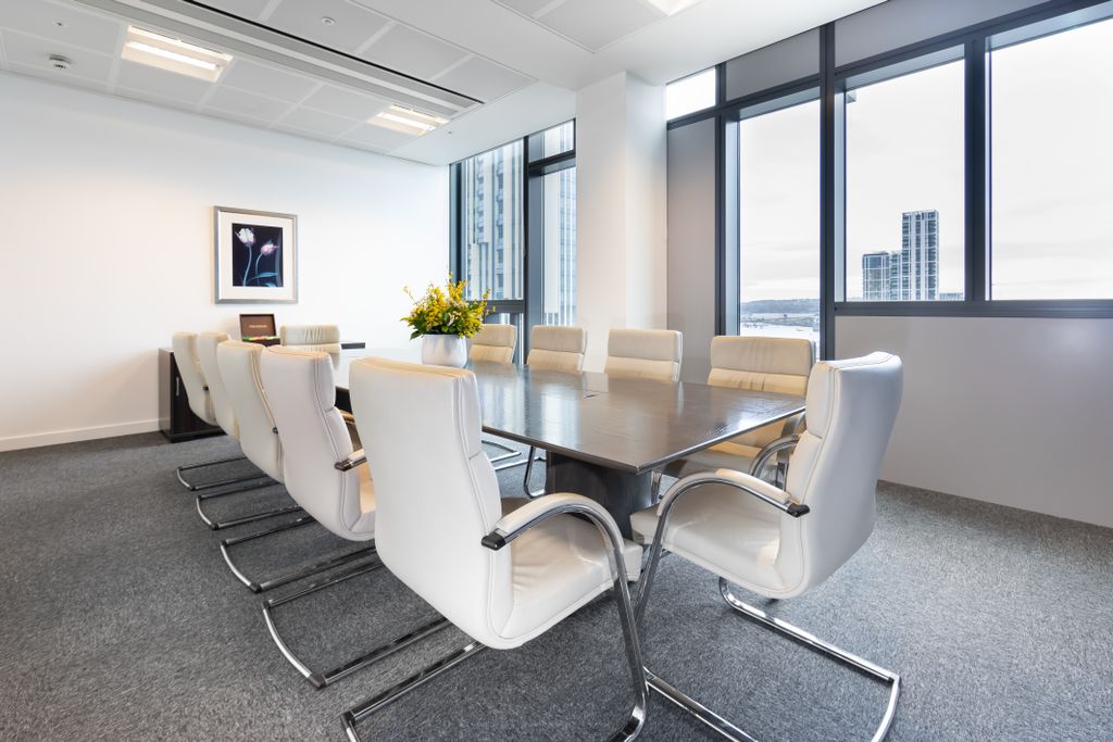 Property photo 2 of 8