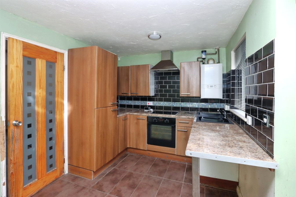 Property photo 3 of 11