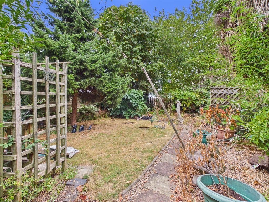 Property photo 2 of 20 Outside