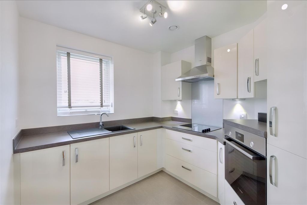 Additional image 4 of 1 bed flat for saleElizabeth Place, Trimbush Way, Market Harborough LE16