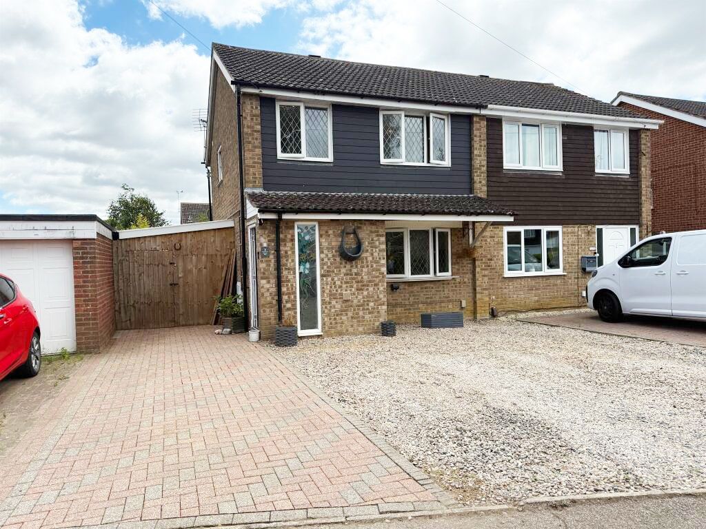 Property photo 1 of 13