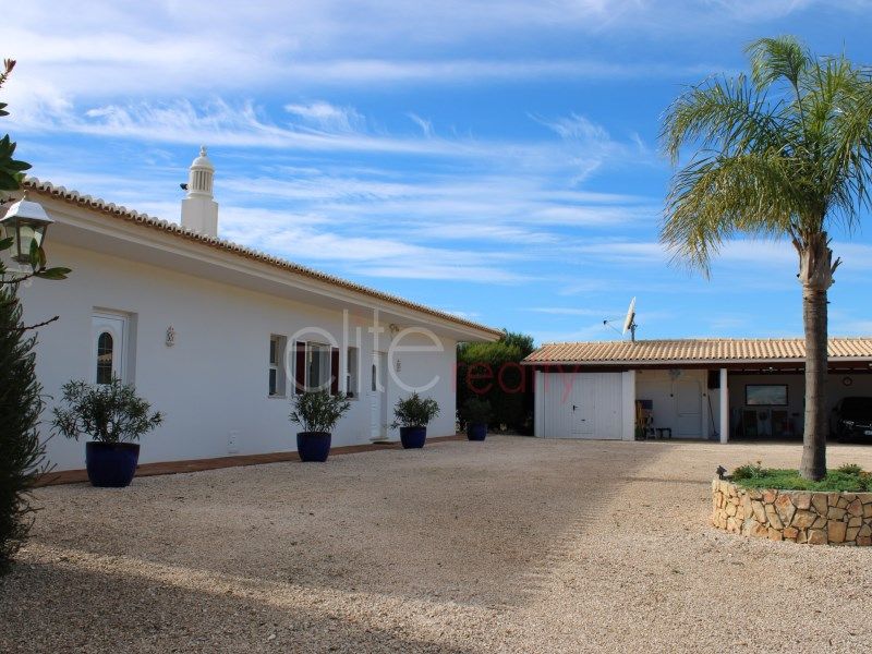Property photo 3 of 36