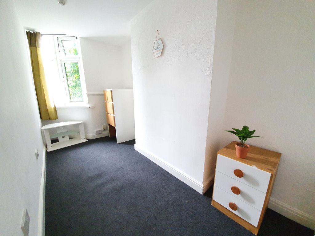 Property photo 2 of 2