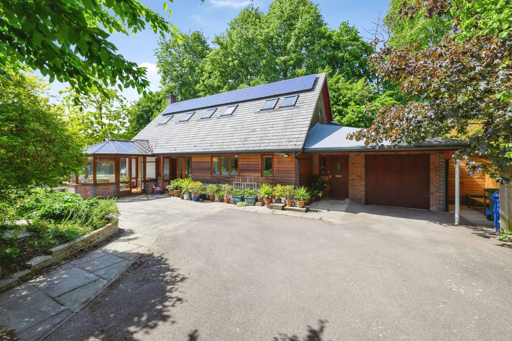 Property photo 1 of 19