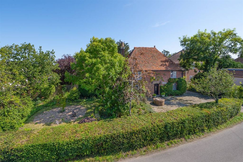 Property photo 1 of 31