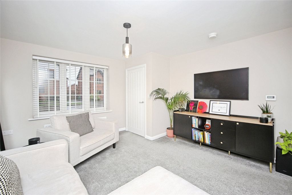 Property photo 3 of 18 Picture No. 20