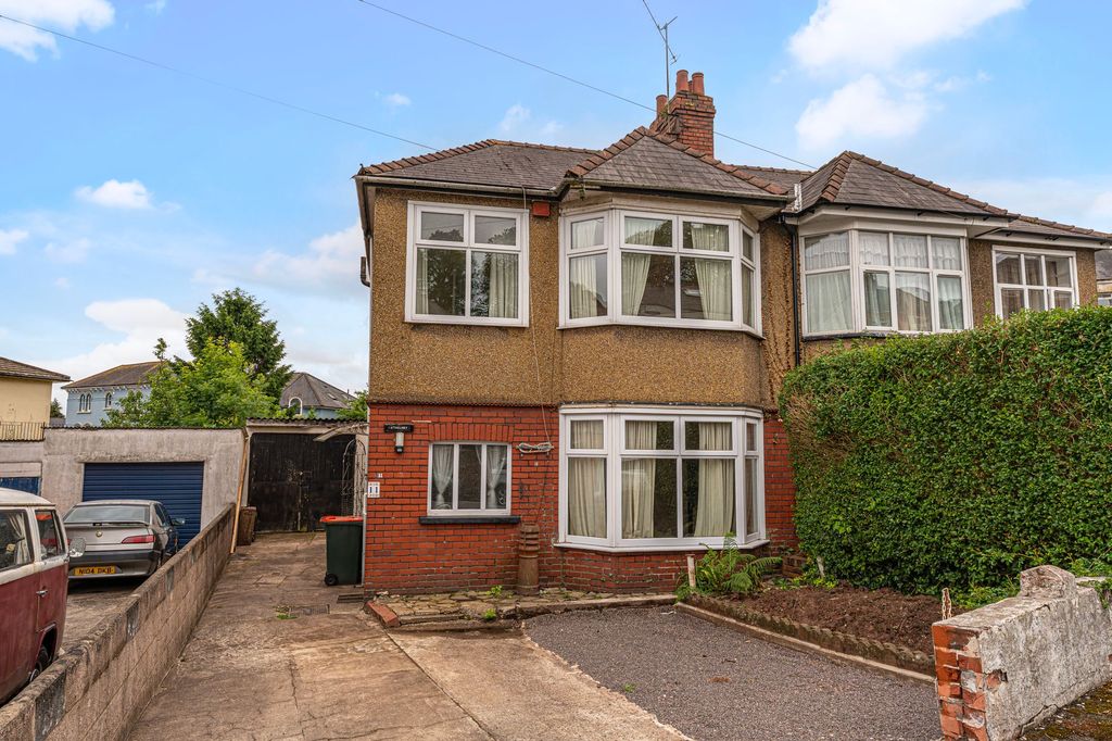 Property photo 1 of 37