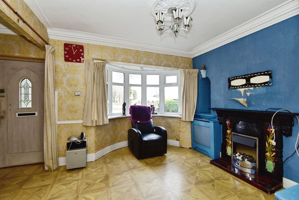 Property photo 2 of 17 Pbox-Img.Jpg