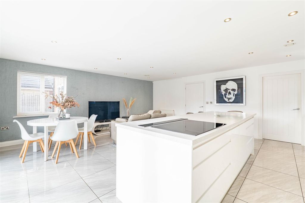 Additional image 13 of 4 bed detached house for saleHampton Grove, Leyland PR25