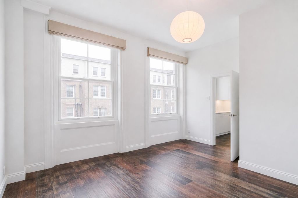 Property photo 1 of 8 01.Png