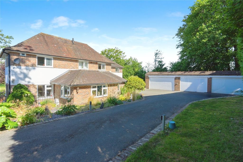 Property photo 1 of 23 Picture No. 12